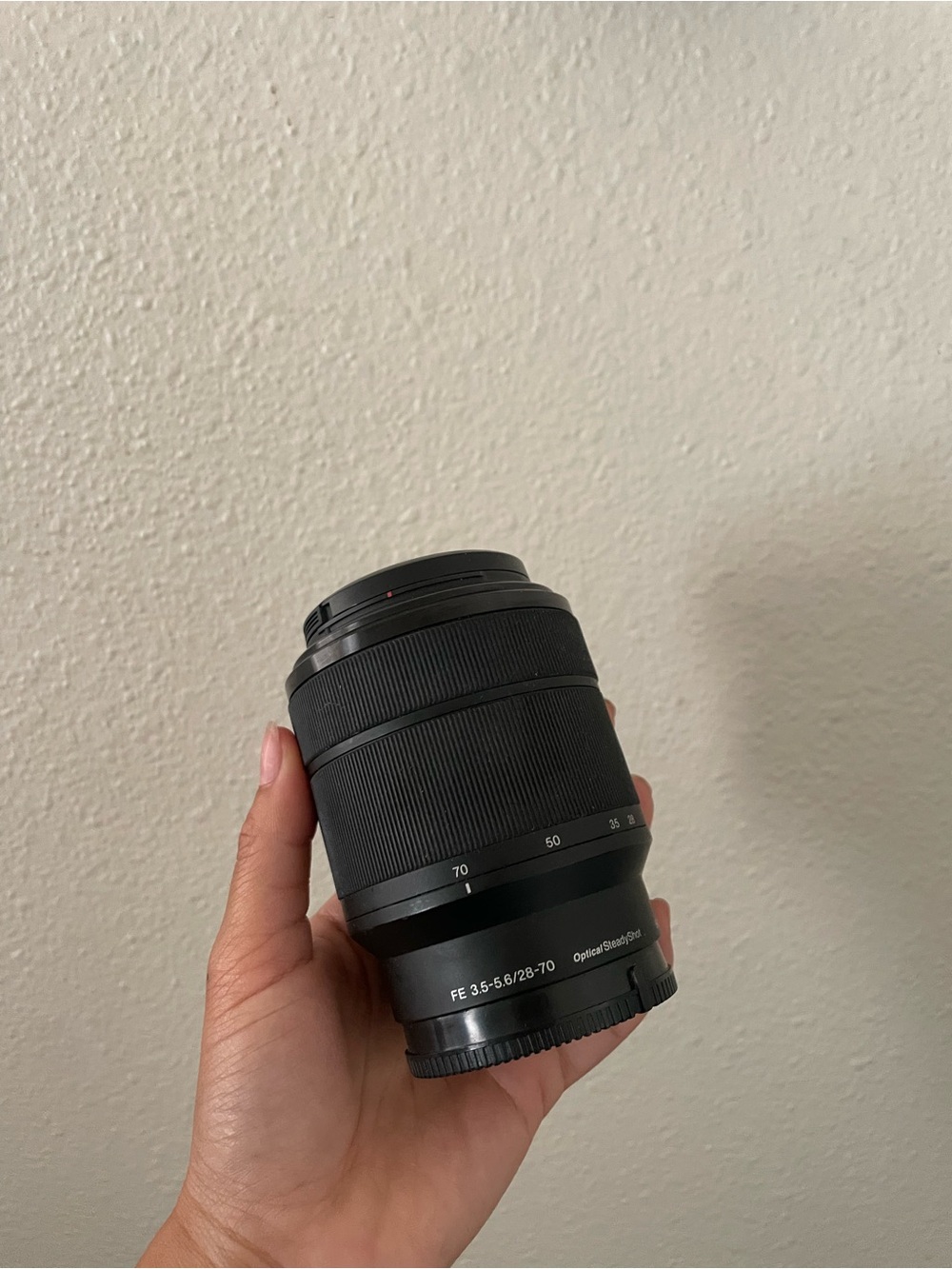 Sony Black FE 28-70mm f/3.5-5.6 Standard Zoom Lens